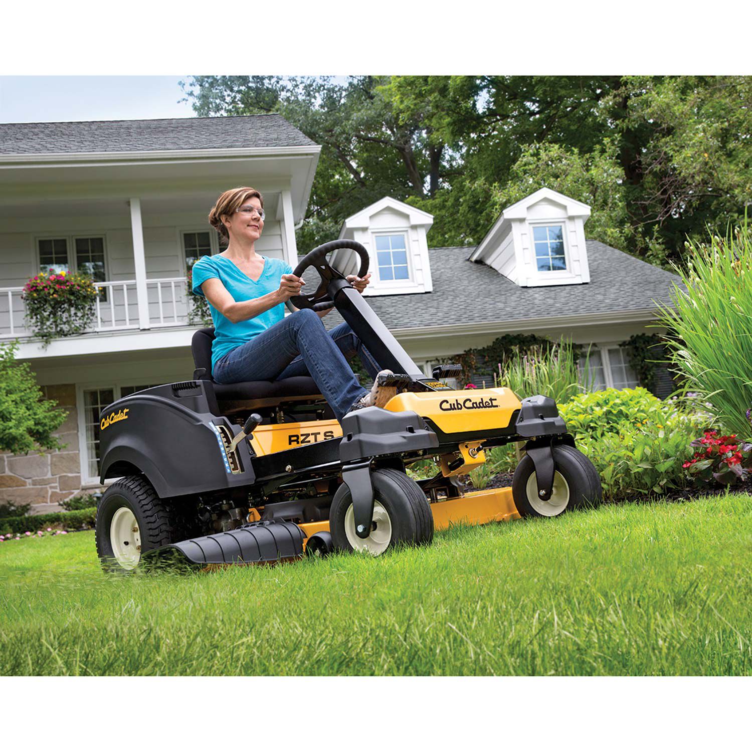 Cub Cadet Zero Turn Mower Model 17ARCBYN056