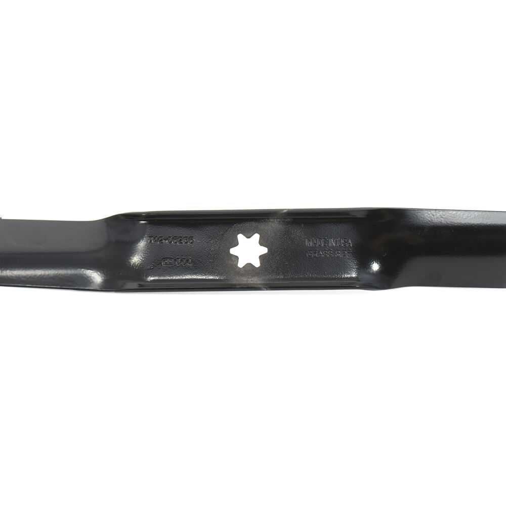 High Lift Blade for 28 inch Cutting Decks