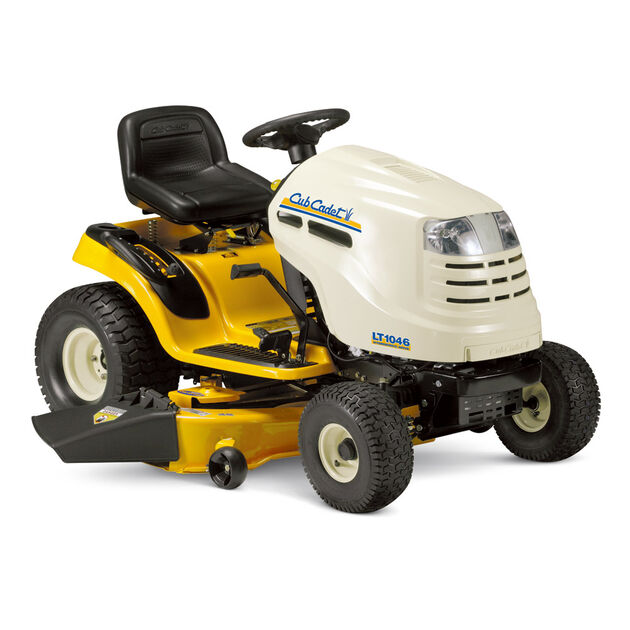 LT1046 Cub Cadet Riding Lawn Mower